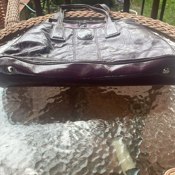 Coach Purse 👛 Make Offers 😃 - Picture 4 of 8